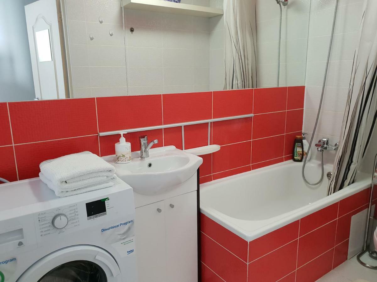 Cozy One Bedroom Apartment In Old Town Vilnius Eksteriør billede